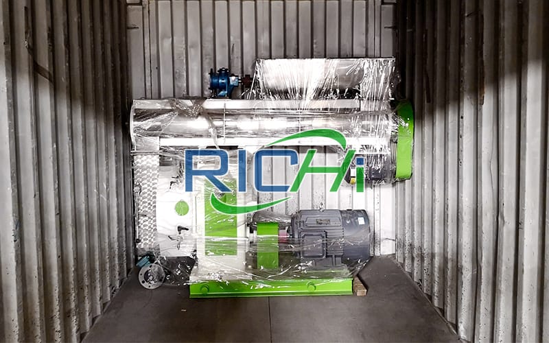 Línea de producción de pellets de alimentación animal de 3-5T/H (sistema de peletización y enfriamiento) en Uzbekistán