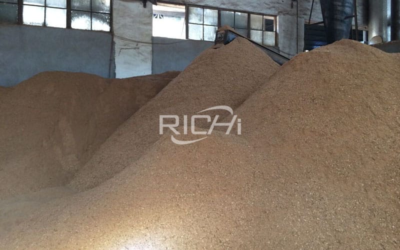 La fábrica de China ofreció una máquina de pellets de aserrín de madera de energía de biomasa de alta calidad con certificación ce para la venta