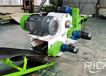 Conductor de trituradora de madera