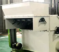 Miniatura de trituradora de materiales de césped