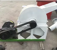 miniatura de máquina para fabricar aserrín