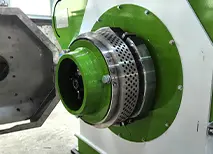 Máquina para fabricar pellets de alimento con matriz anular