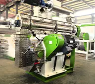 Precio de la máquina de fabricación de alimentos para aves de corral